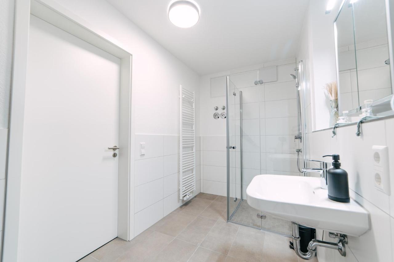 Zentrahome - Zentral Outlet Business Smarttv Balkon Metzingen  Esterno foto